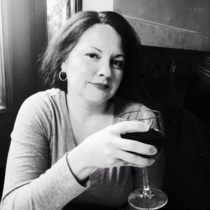 Meet your Posher, Alma
